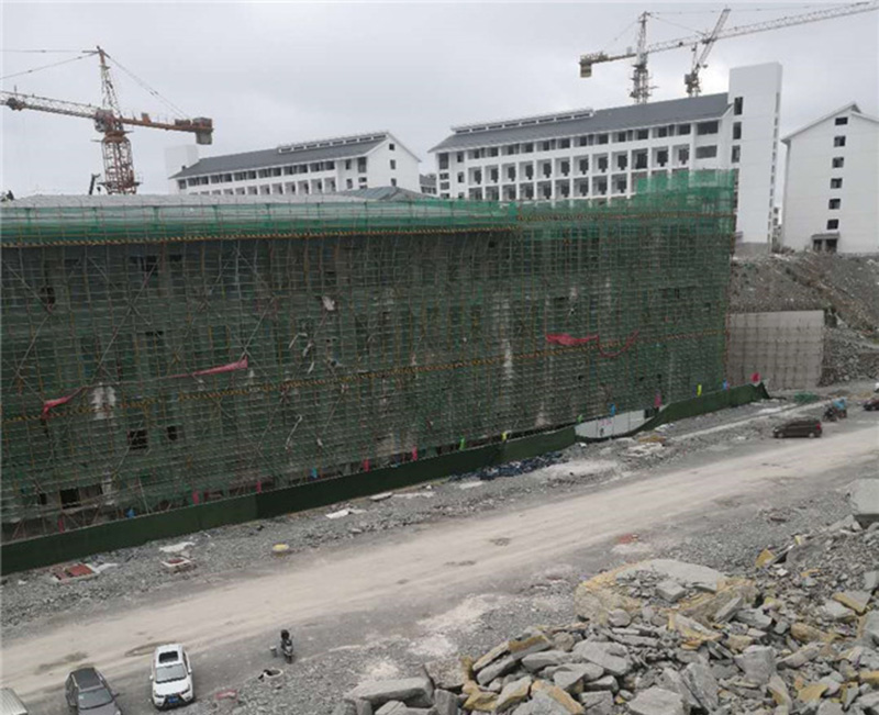 貴州理工學(xué)院真石漆施工